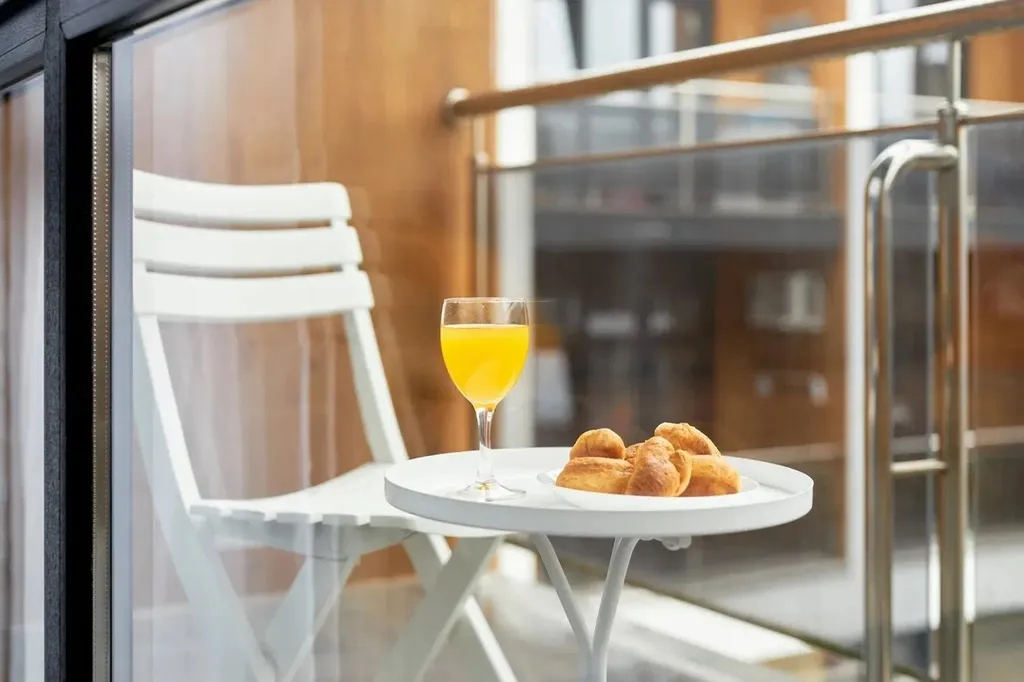 Апартаменты семейные в комплексе бизнес класса с бассейном