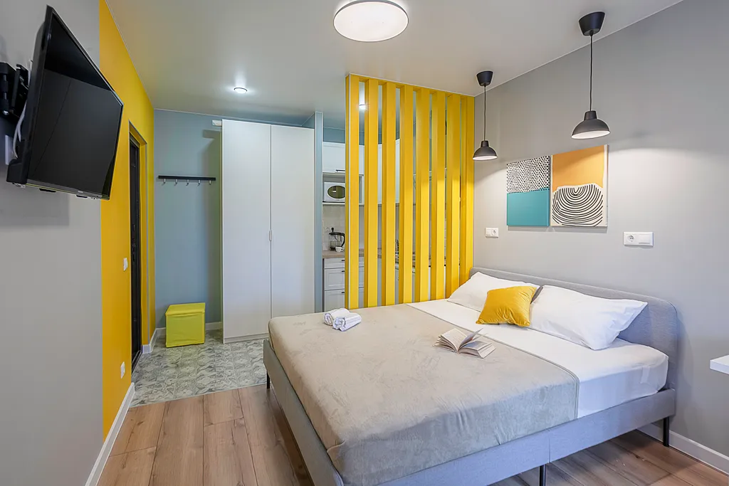 Квартира Квартира Жёлтая студия, оригинальный доступ в санузел — Волгоград