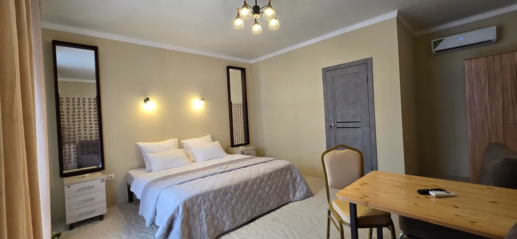 Люкс с панорамным видом на чёрное море и балконом