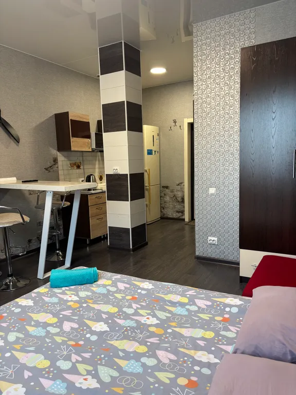 Квартира-студия в центре — аренда посуточно в Артём