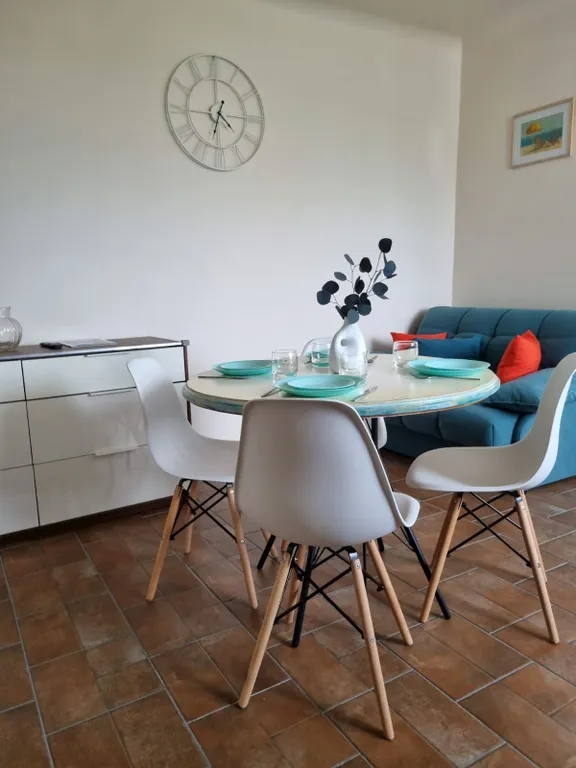 Дизайнерская квартира с видом на море и корабли