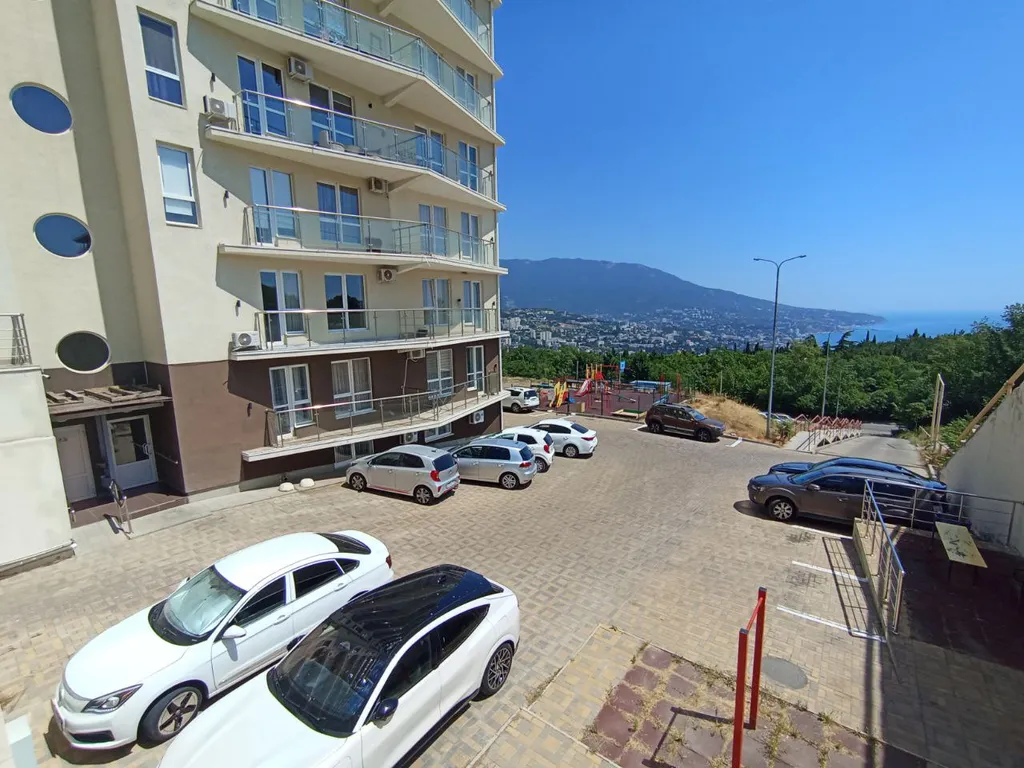 Гостеприимная однокомнатная квартира «Горизонт Ялты»