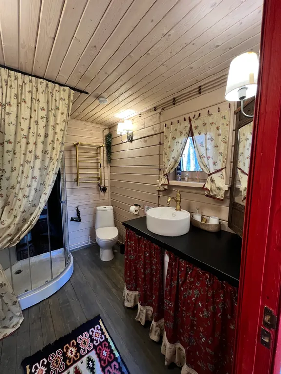 Дом Салтыков-Щедрин на берегу Рузского водохранилища