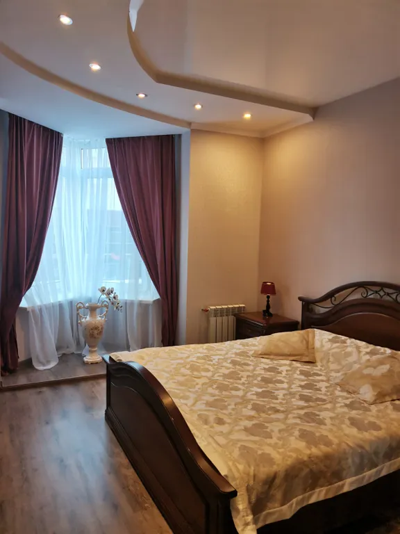 Большая двухкомнатная рядом с Гринвичем