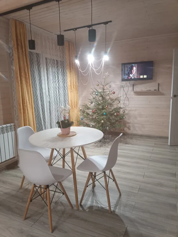 Коттедж Загородный дом с видом на поле и лес — Санкт-Петербург