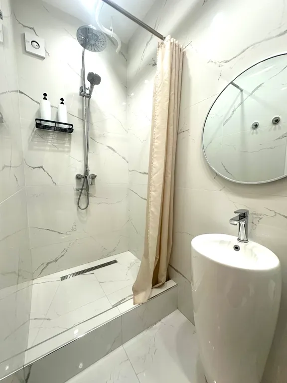 Минималистичная студия Лайтвуд