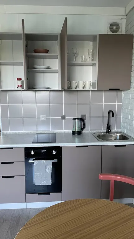 Студия с видом на реку