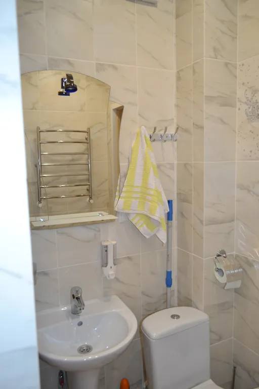 Квартира 2-комнатная Квартира — Евпатория