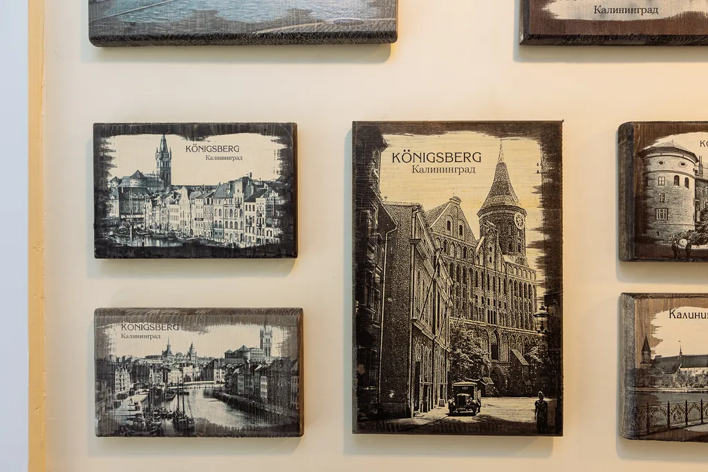 Две минуты и вы уже на Острове Канта, в самом центре Калининграда!