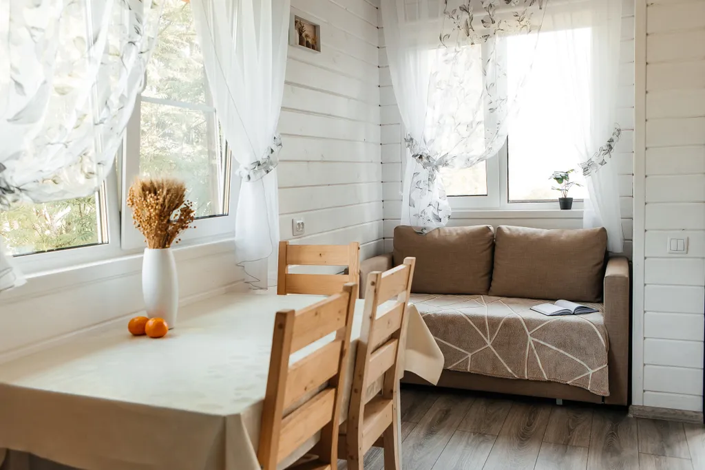 Уютный дом на берегу озера "Прозрачный берег №5"