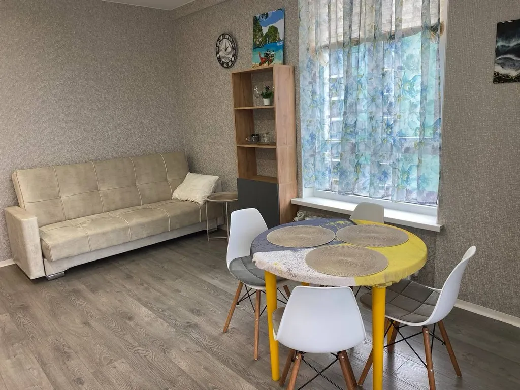 Просторная однушка