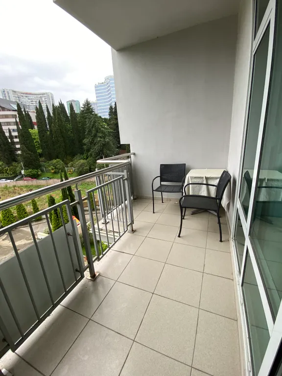 Просторный апартамент в Золотом Треугольнике Сочи