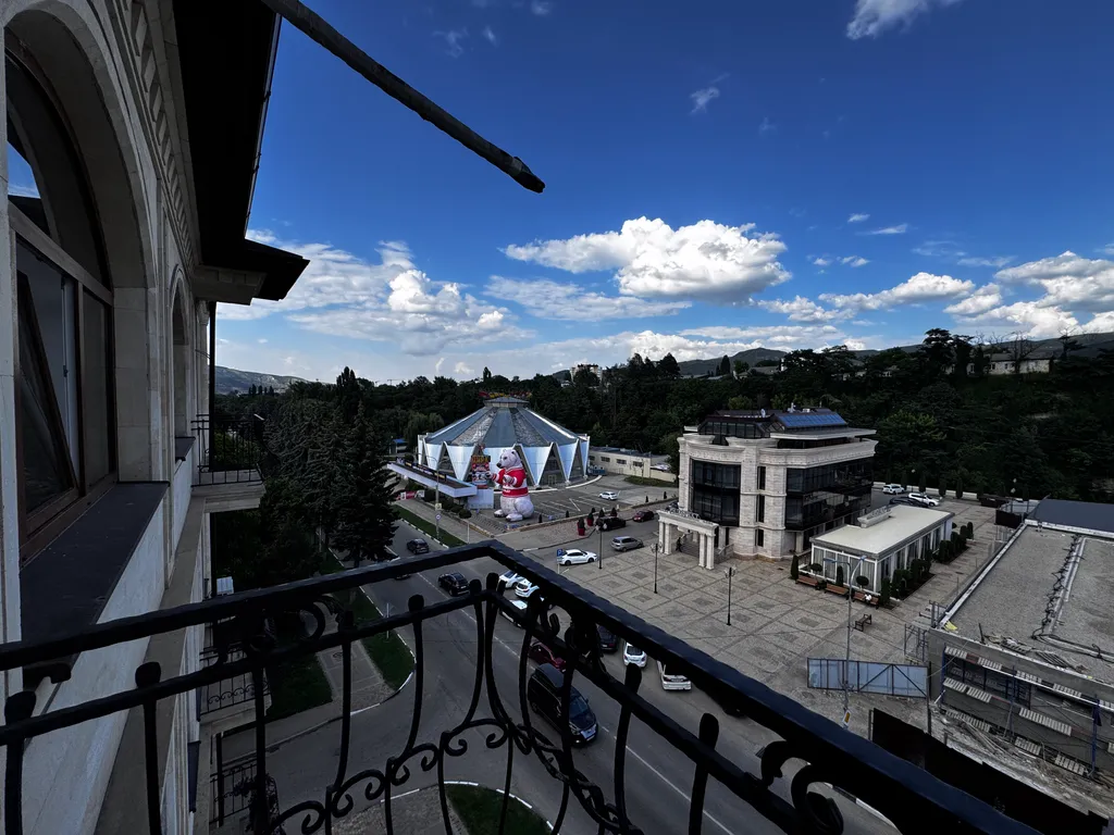 Премиальная 2-комнатная квартира в центре Кисловодска