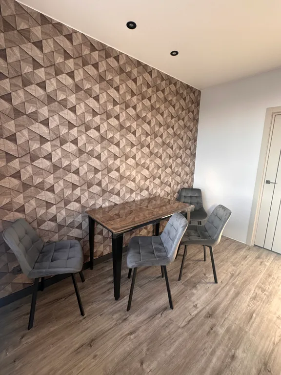 Квартира рядом с площадью Ленина