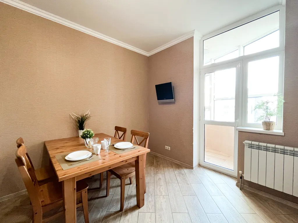 Огромная квартира в элитном доме самый центр города