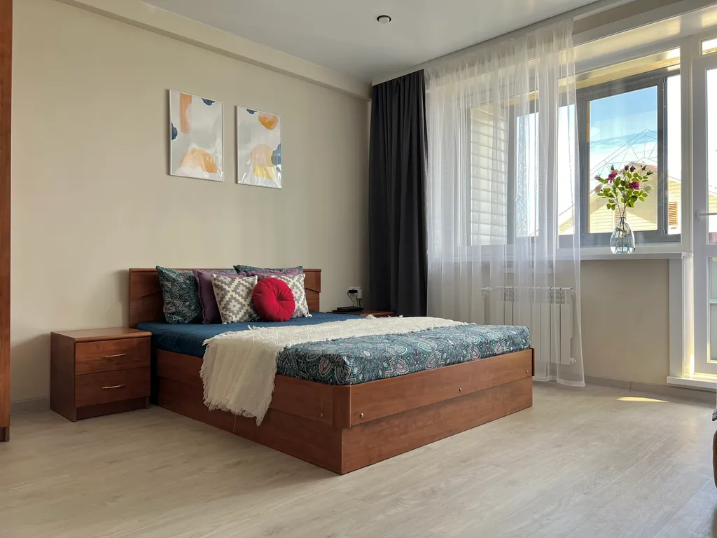 Квартира Студия у Городской поликлиники №3, не берем оплату за финальную уборку — аренда посуточно в Улан-Удэ