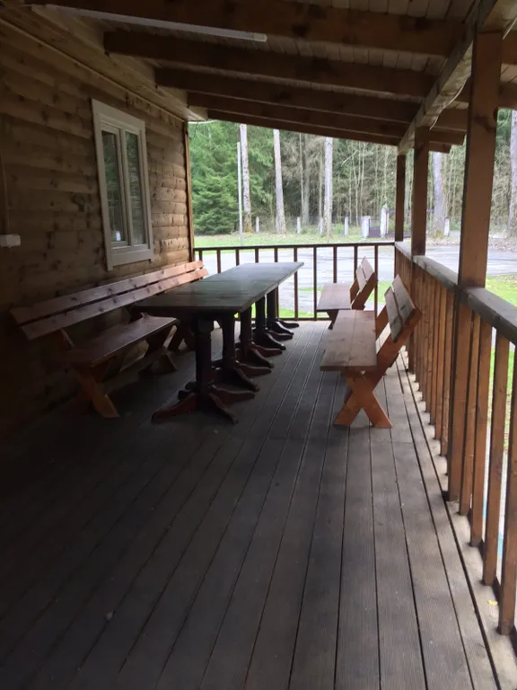 Коттедж на 10 спальных мест с верандой