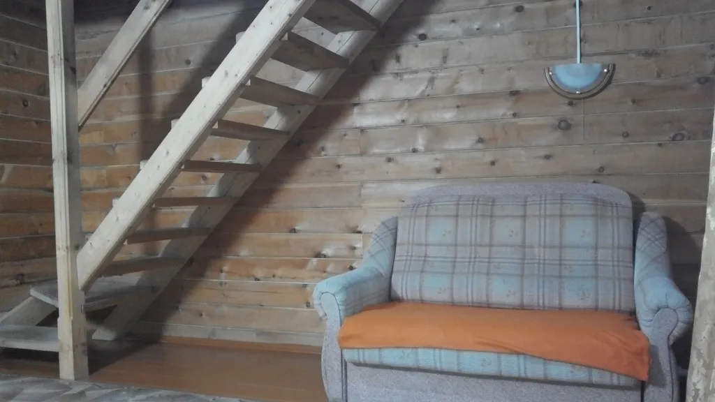 Коттедж в близи озера Ая