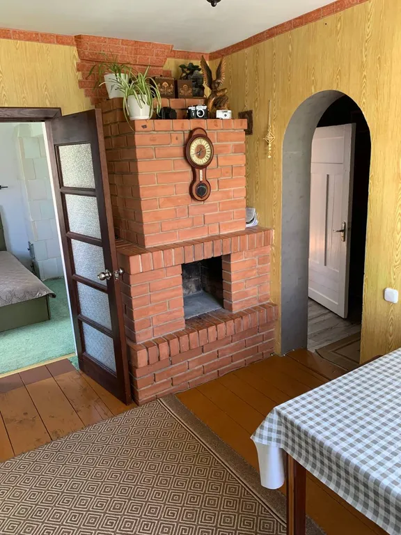 Уютный домик у озера