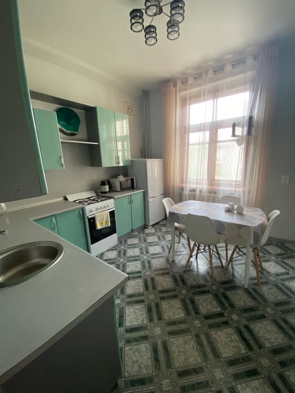 Квартира 1-я квартира в центре, 4 спальных места — Севастополь