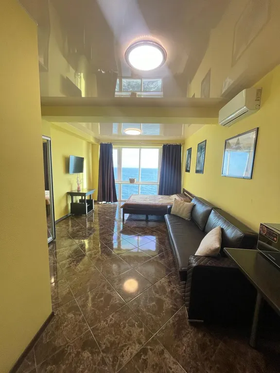 Квартира Апартаменты с видовыми окнами на море, первая линия — аренда посуточно в Форос