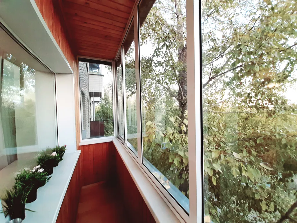 Зеленый оазис на площади Маркса