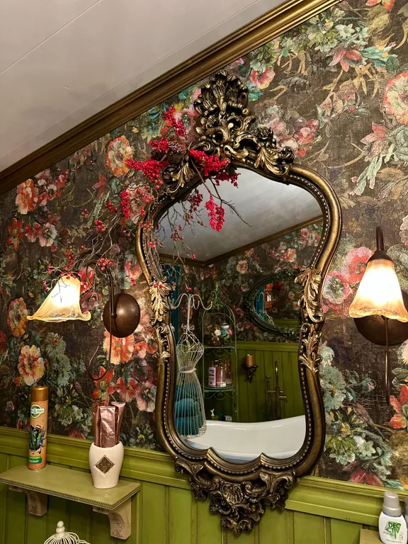 Гостевой фотодом Зазеркалье