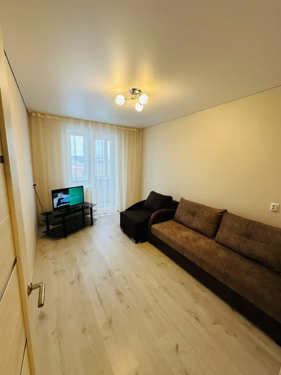 Уютная квартира недалеко от Солнечной долины — аренда посуточно в Миасс