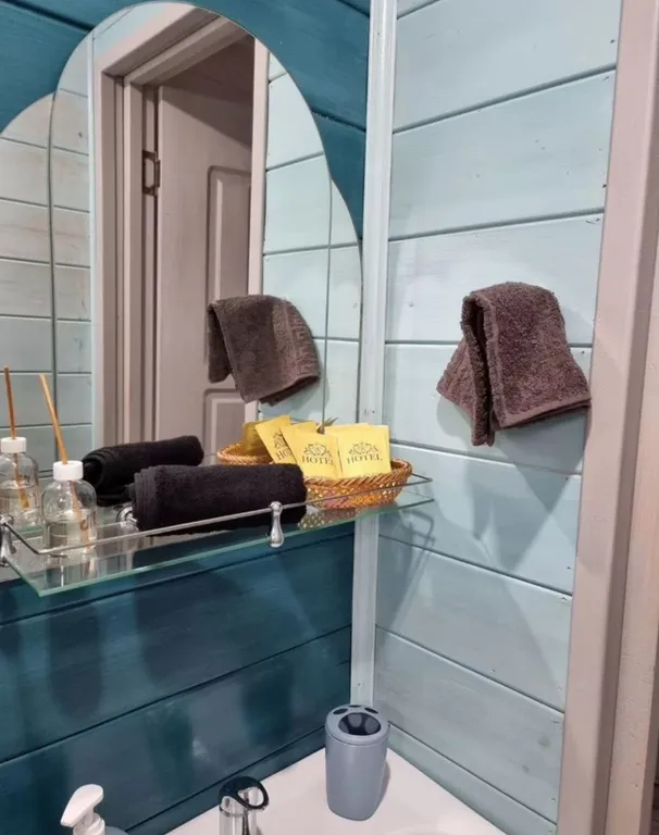 Уютный дом на берегу реки Кимрка