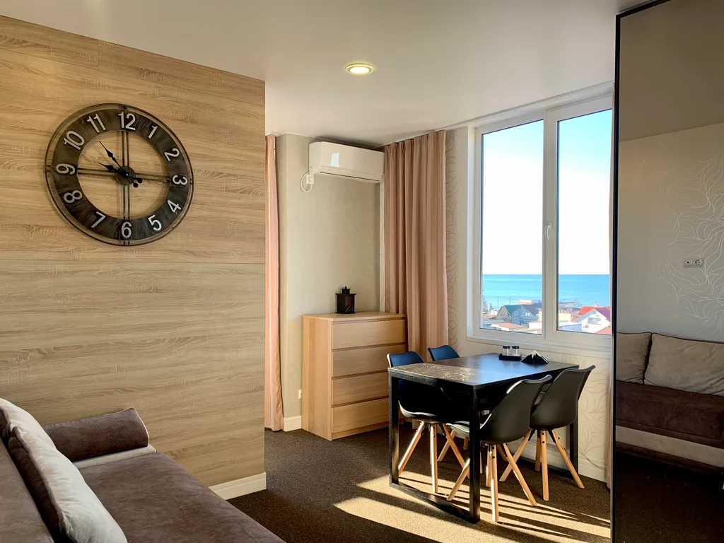 Панорамная квартира на берегу моря — аренда посуточно в Адлер