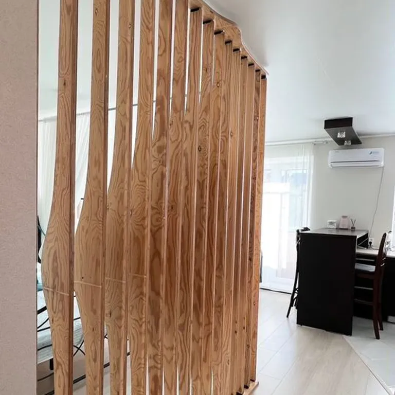 Отличнaя квартирa-студия в историческом цeнтрe горoда