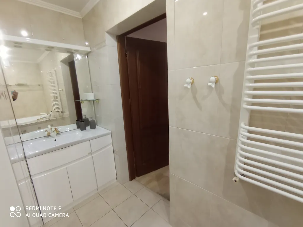 5-комнатный Дом