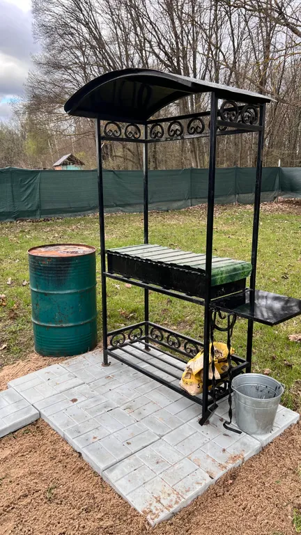 Рубленный дом - баня с террасой