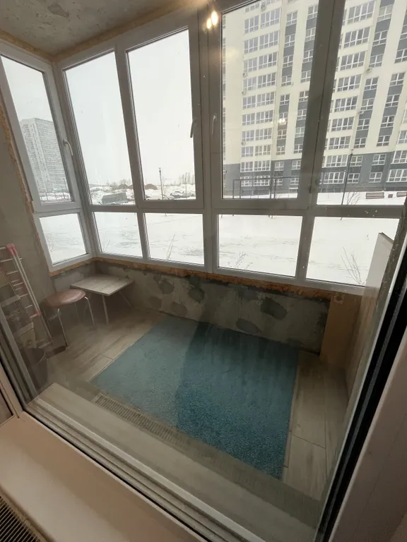 Студия рядом с ТЦ Метро, Лента