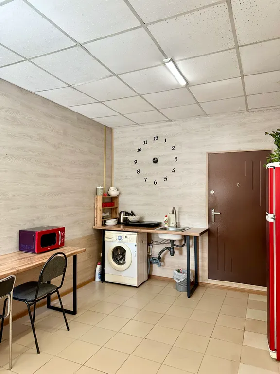 Апартаменты на 12 человек с отдельным входом в центре города и парковк