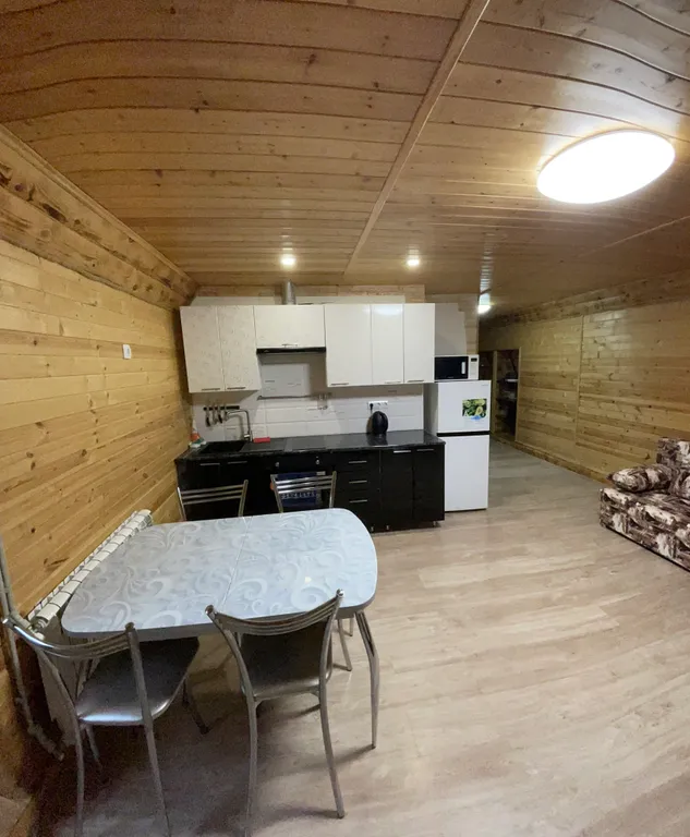 Уютная квартира в частном доме