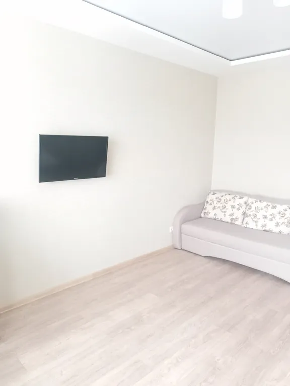 Квартира 1-комнатная Квартира — Калининград