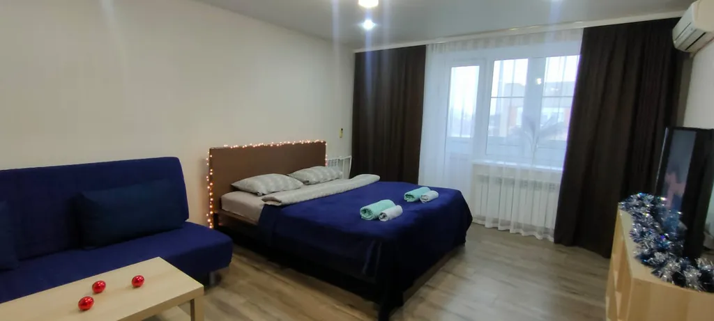 Квартира на 4 гостя с новым ремонтом — аренда посуточно в Шахты