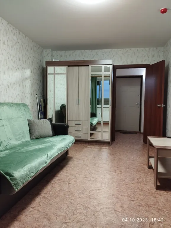 Чистая квартира на Молодёжной с видом на Каму