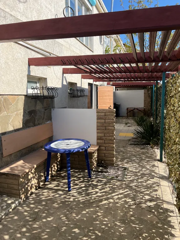 Эллинг у моря