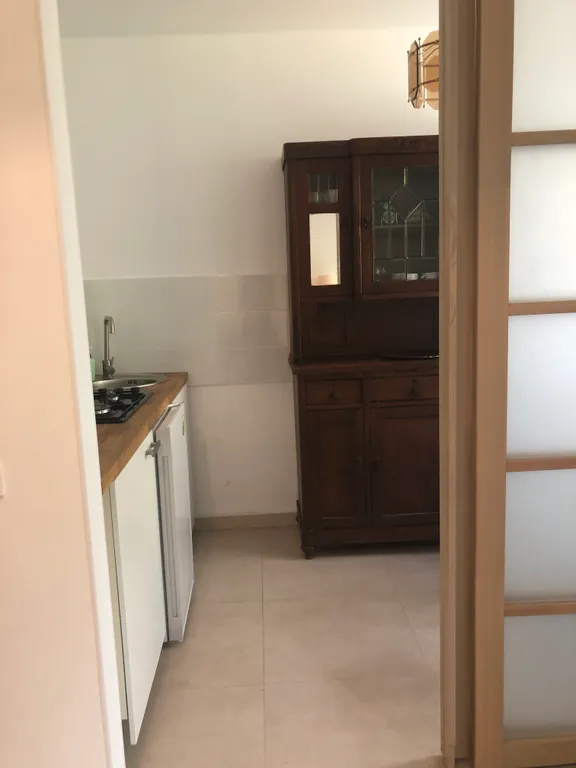 Уютная квартира у озера с видом на лес