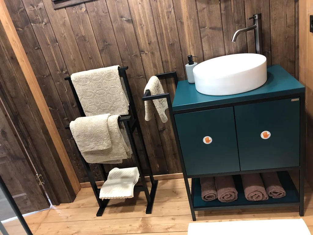 Коттедж Домик Березовый на территории 30 соток — Черноголовка