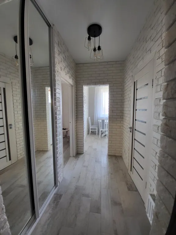 Квартира с видом на озеро