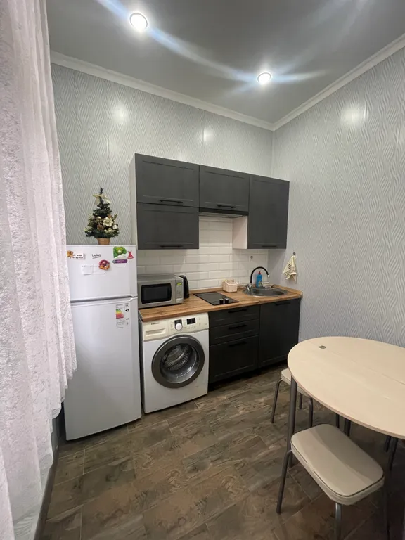 Квартира 1-комнатная квартира люкс у моря — Сухум