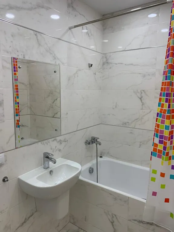 Просторная квартира в элитном доме, Кадетское училище