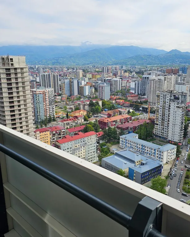 OCD2-3504 Студия на берегу Черного моря