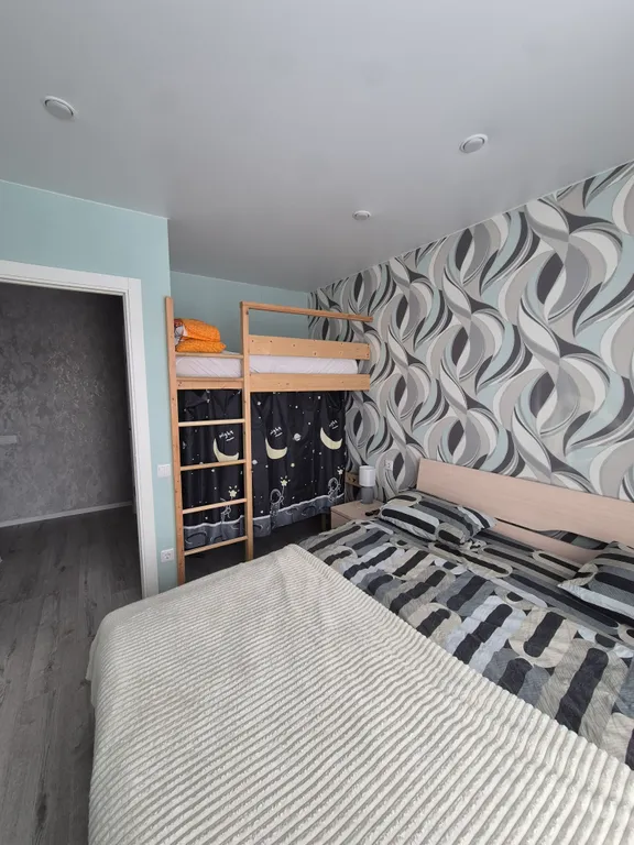 Квартира с придомовой территорией