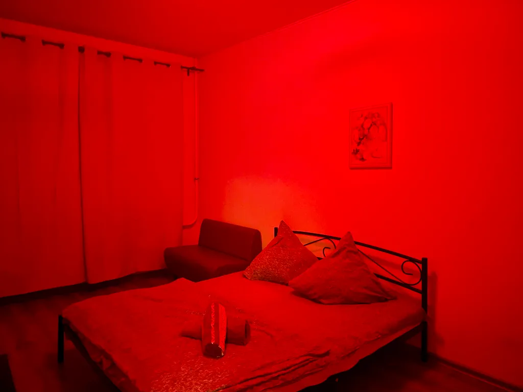 Квартира для командировок в микрорайоне Зенино ЖК Самолет