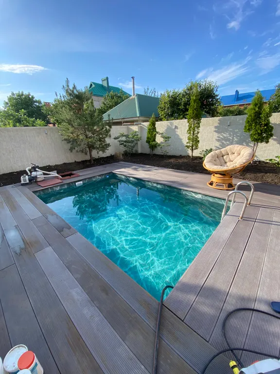 Огромный дом у парка Галицкого