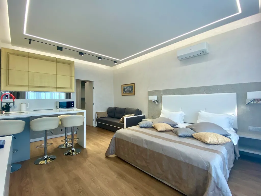 Дизайнерские Апартаменты Акваделюкс с видом на море и бассейном